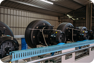 LM-400 Series gallery 3